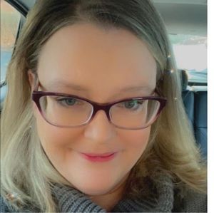 Meet your Posher, Shannon